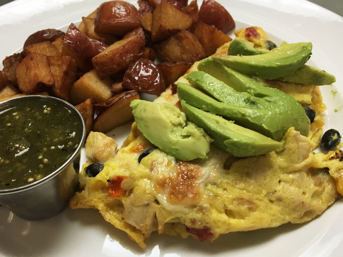 Southwestern omelet breakfast plate at Bailey’s Breakfast & Lunch in Omaha