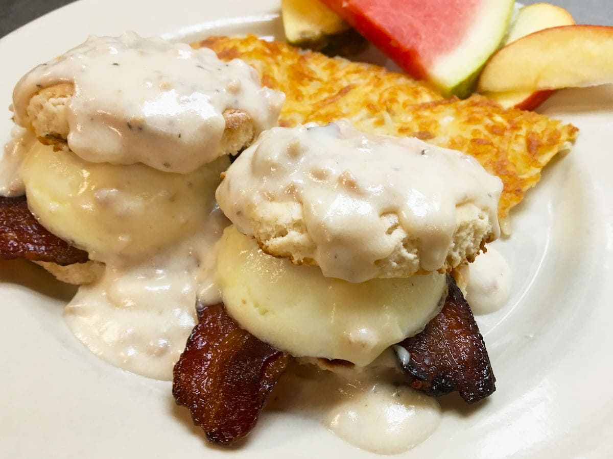 Bubba benedict breakfast special at Bailey's Breakfast & Lunch in Omaha