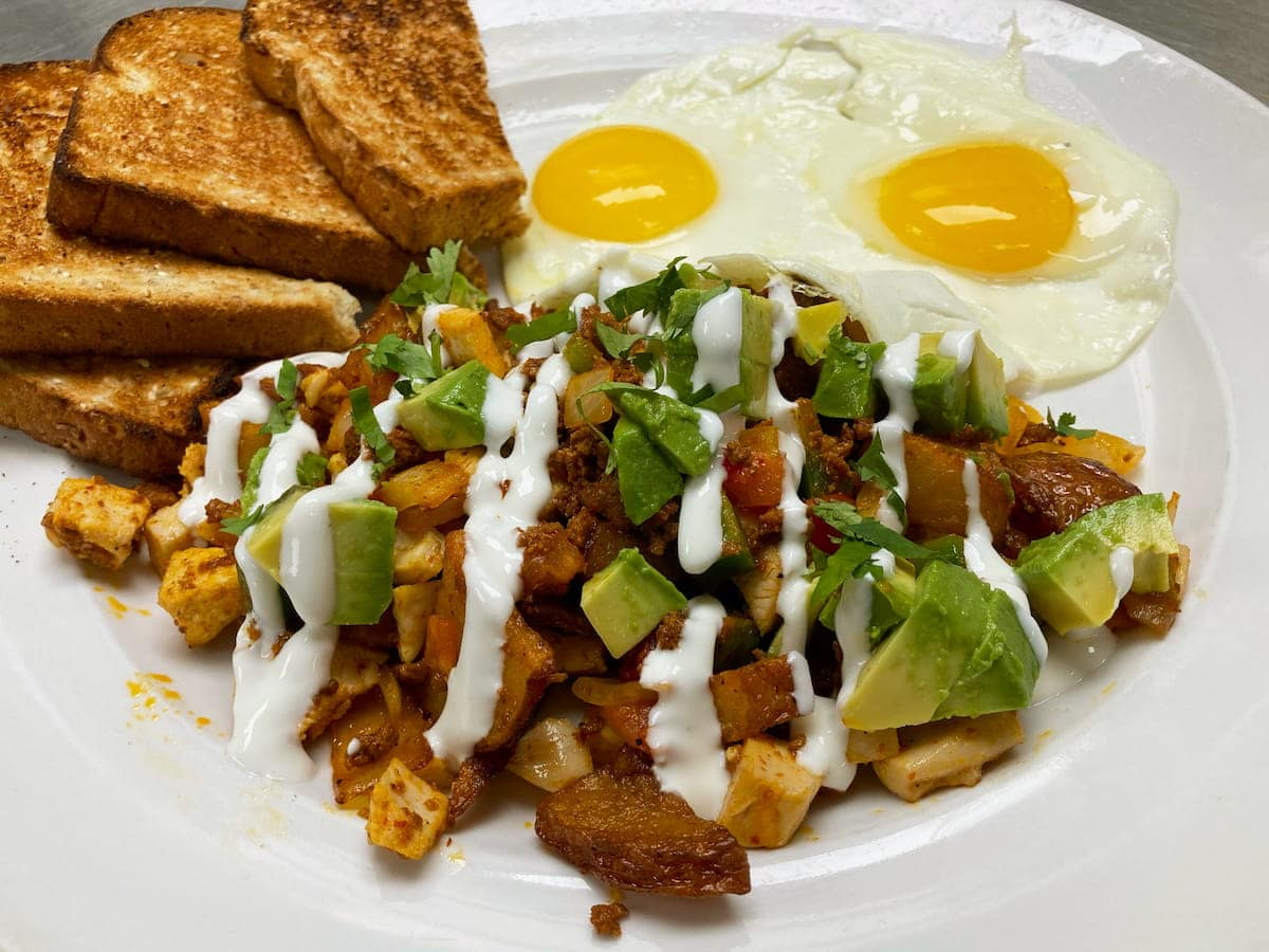 Chicken chorizo hash breakfast special at Bailey's Breakfast & Lunch in Omaha