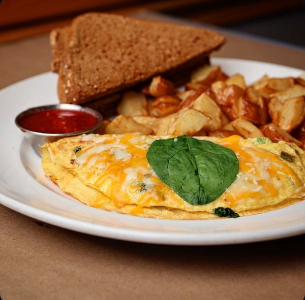 Veggie omelet breakfast plate at Bailey’s Breakfast & Lunch in Omaha