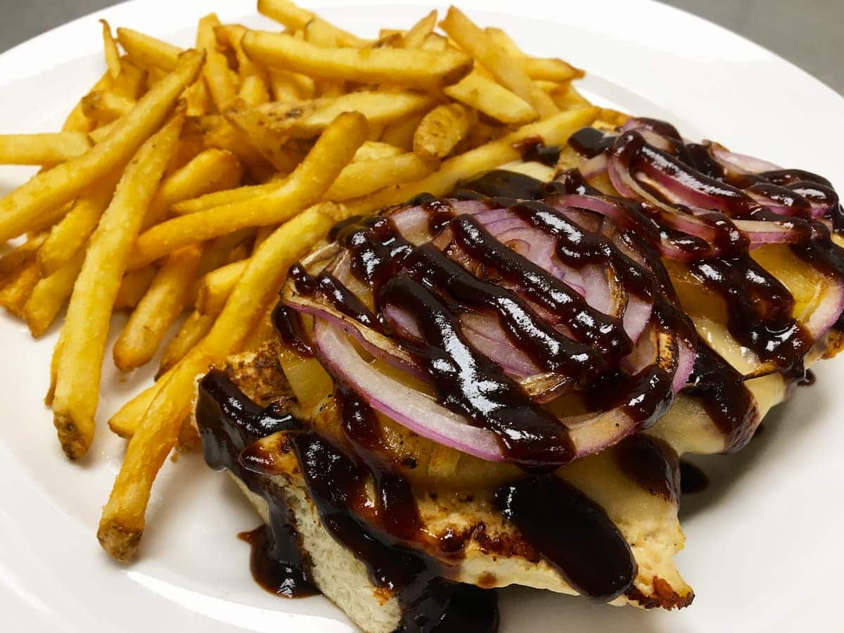 Hawaiian chicken sandwich lunch special at Bailey's Breakfast & Lunch in Omaha